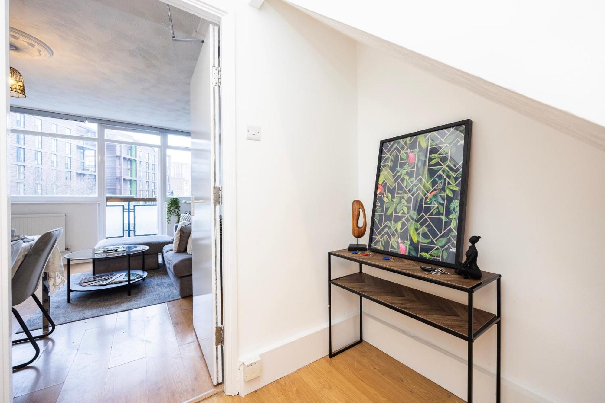 Trendy 4 Bed Apartment Near Vibrant Shoreditch W Balcony And Walking Distance To Tube London Luaran gambar