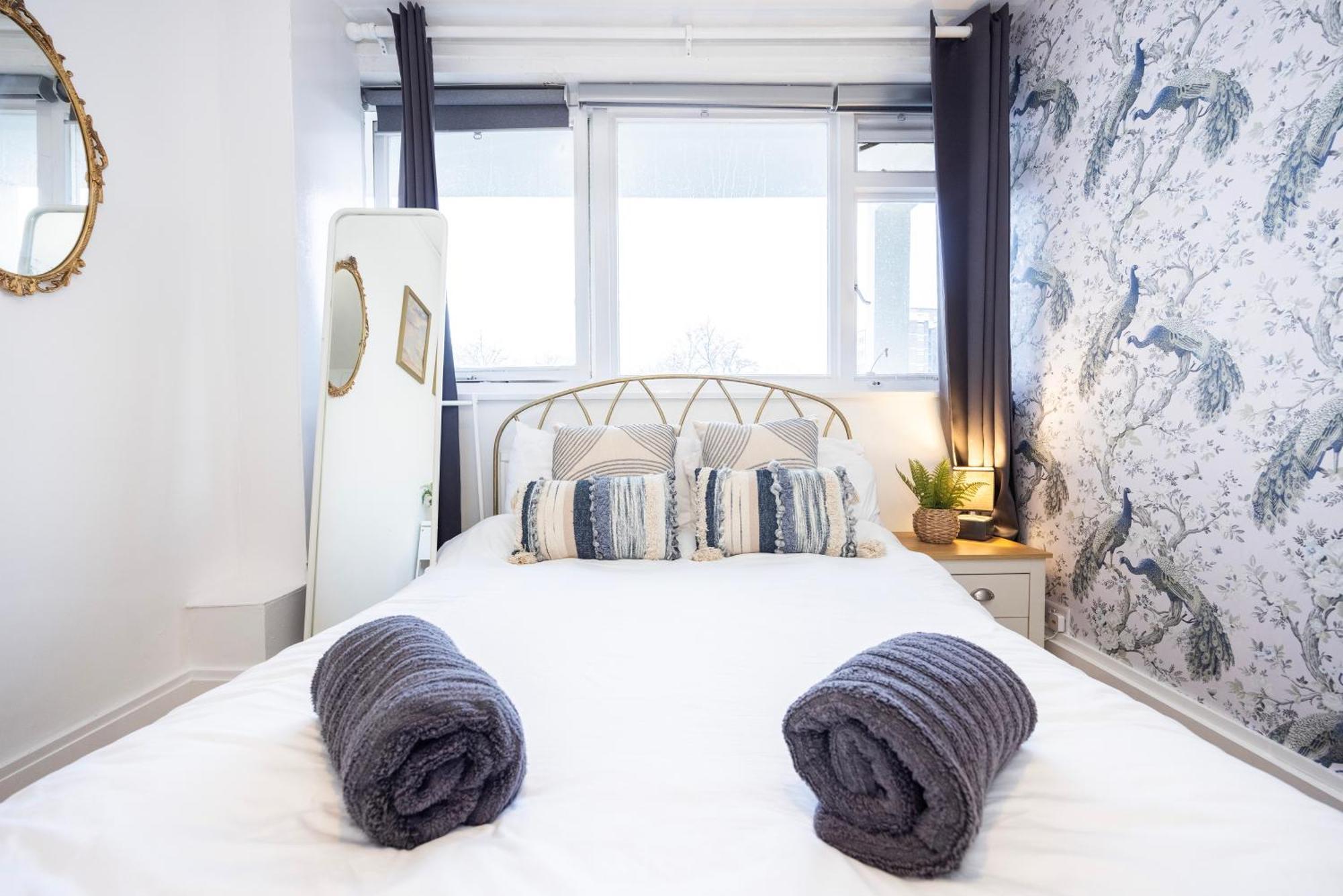 Trendy 4 Bed Apartment Near Vibrant Shoreditch W Balcony And Walking Distance To Tube London Luaran gambar